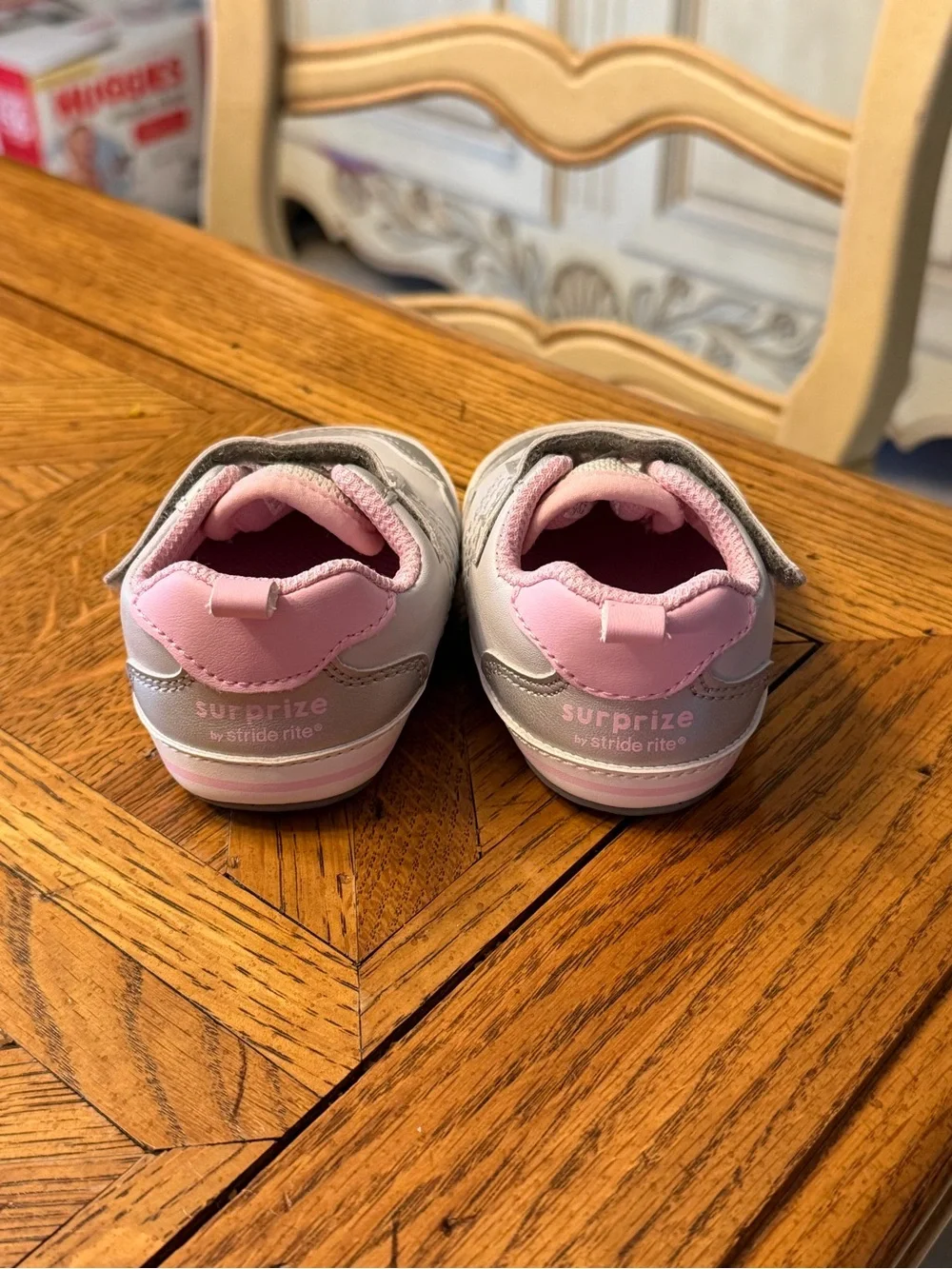 Surprise by StrideRite stage 1 prewalker shoes 6-12 months